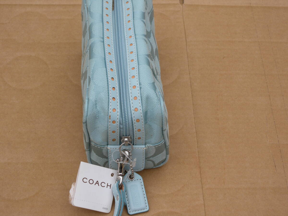 COACH Classic Signature Medium Beauty Case Coach pouch middle sax blue 