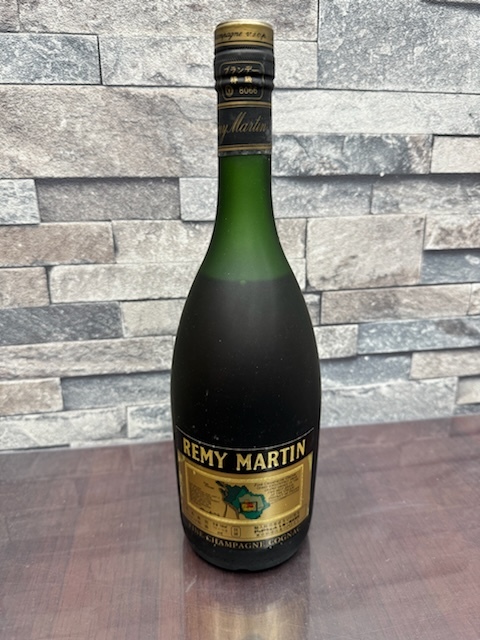 1.REMY MARTIN レミーマルタン VSOP ファインシャンパーニュ ブランデー特級 700ml 40% 箱付き・未開栓！_画像2