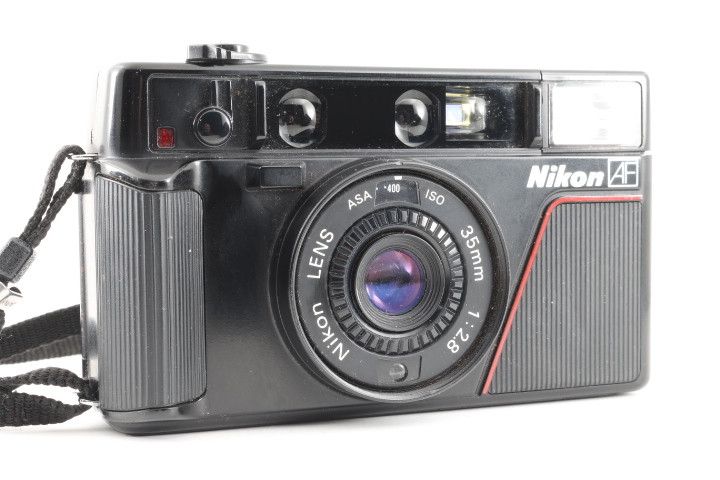 Yahoo!オークション - 訳あり大特価 NIKON L35 AF #H787 Yahoo!オークション - 訳あり大特価 NIKON L35 AF #H787