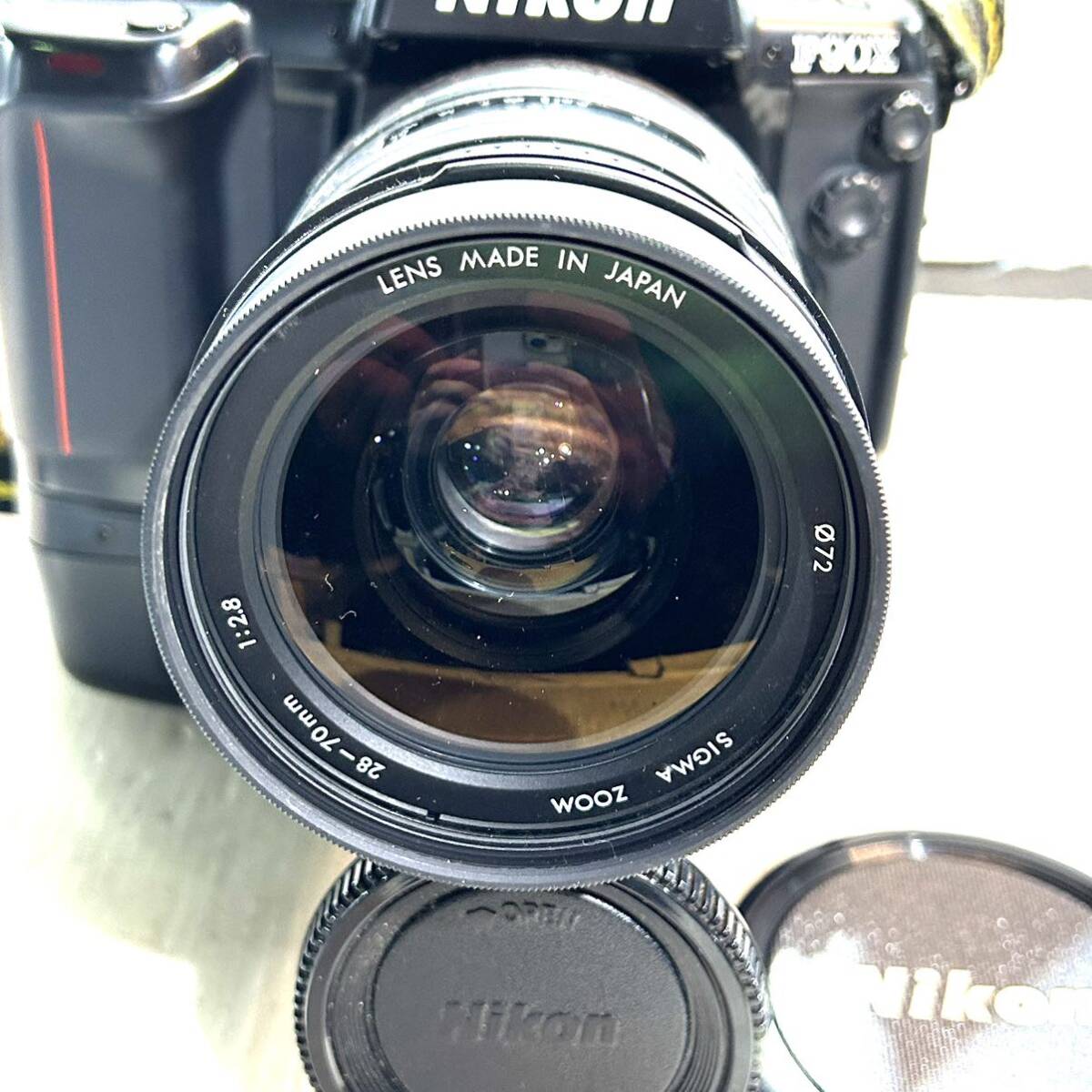 ニコン Nikon F90X MB-10 一眼レフボディ フィルムカメラ / レンズ シグマ 28-70mm 1:2.8 動作品 (B3985)の画像2