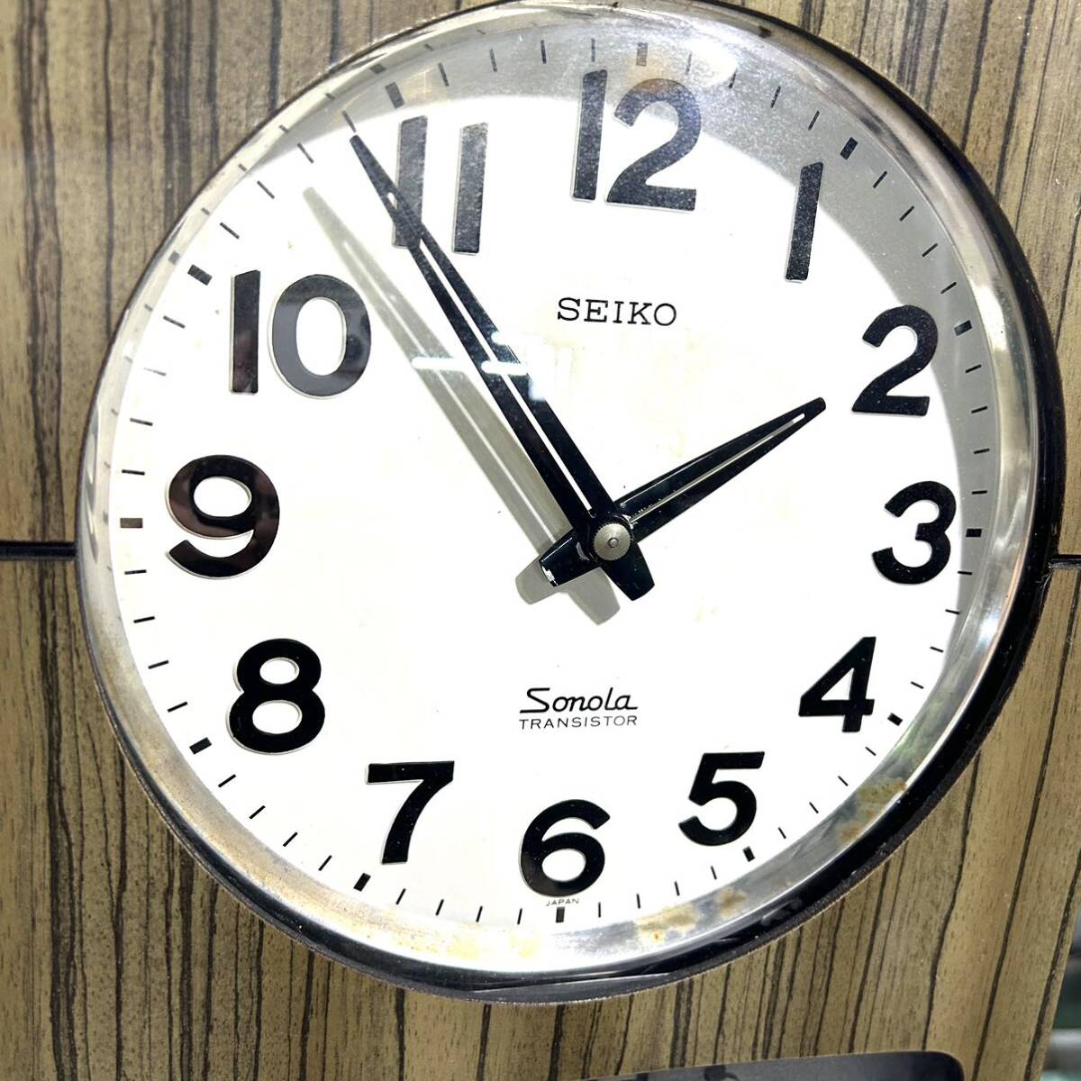 SEIKO TRANSISTOR セイコー ソノーラ 電池式 掛け時計 昭和レトロ 動作未確認 ジャンク 約41.5×26.5cm(B4025)_画像2