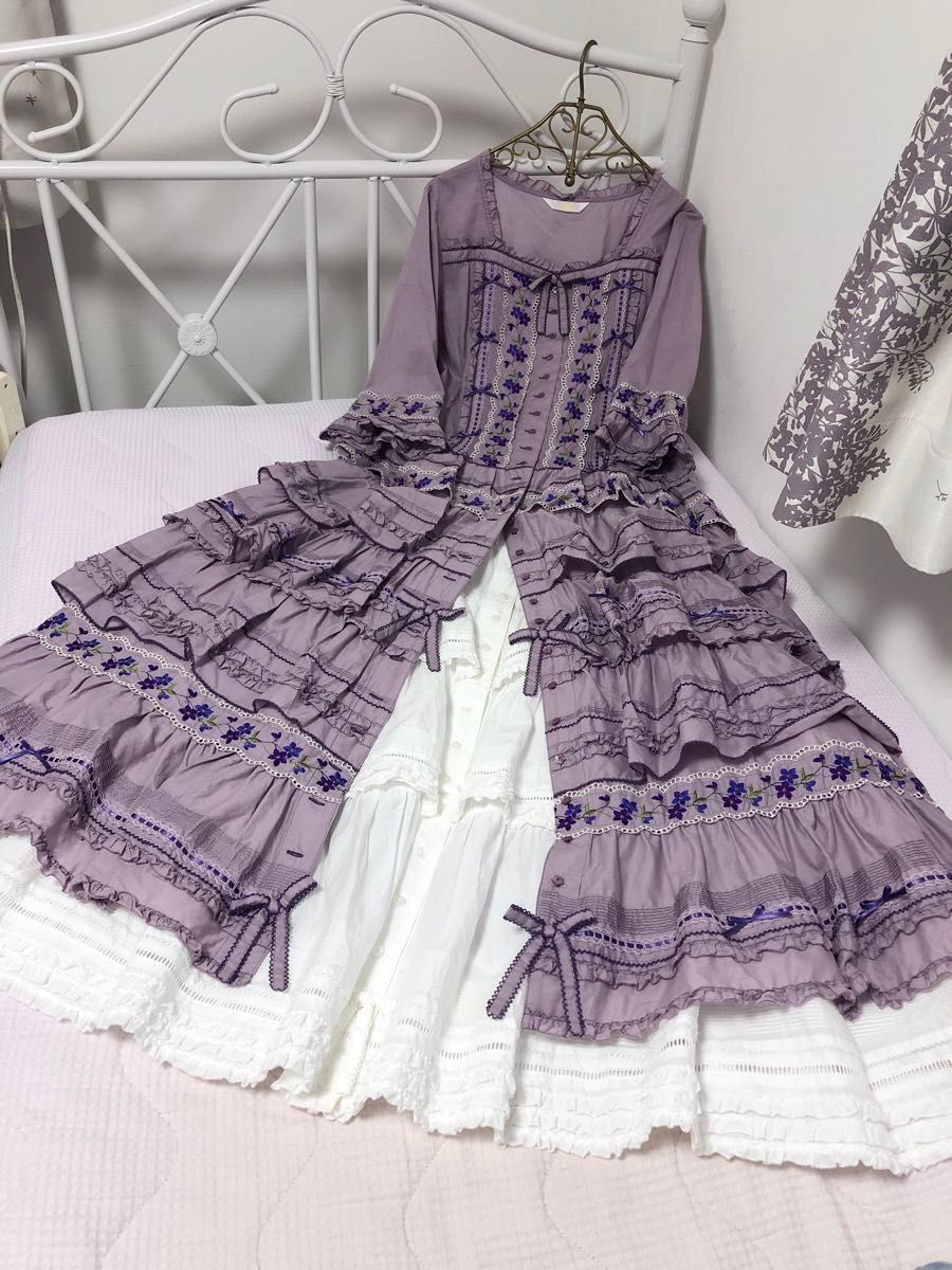 ピンクハウス 刺繍バイオレットレース ロングワンピース ピンクハウス 刺繍バイオレットレース ロングワンピース