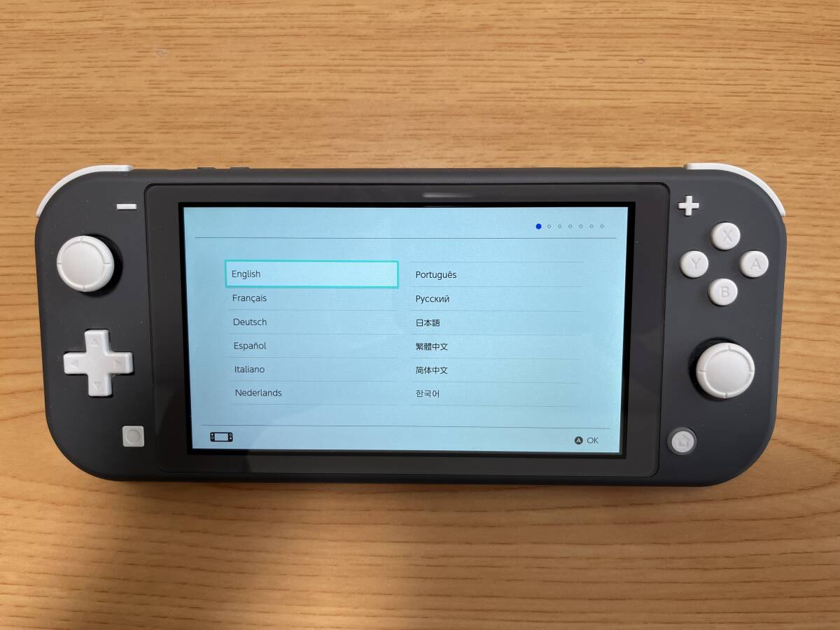 任天堂 Nintendo Switch Lite ニンテンドースイッチライト 本体 色グレーの画像1