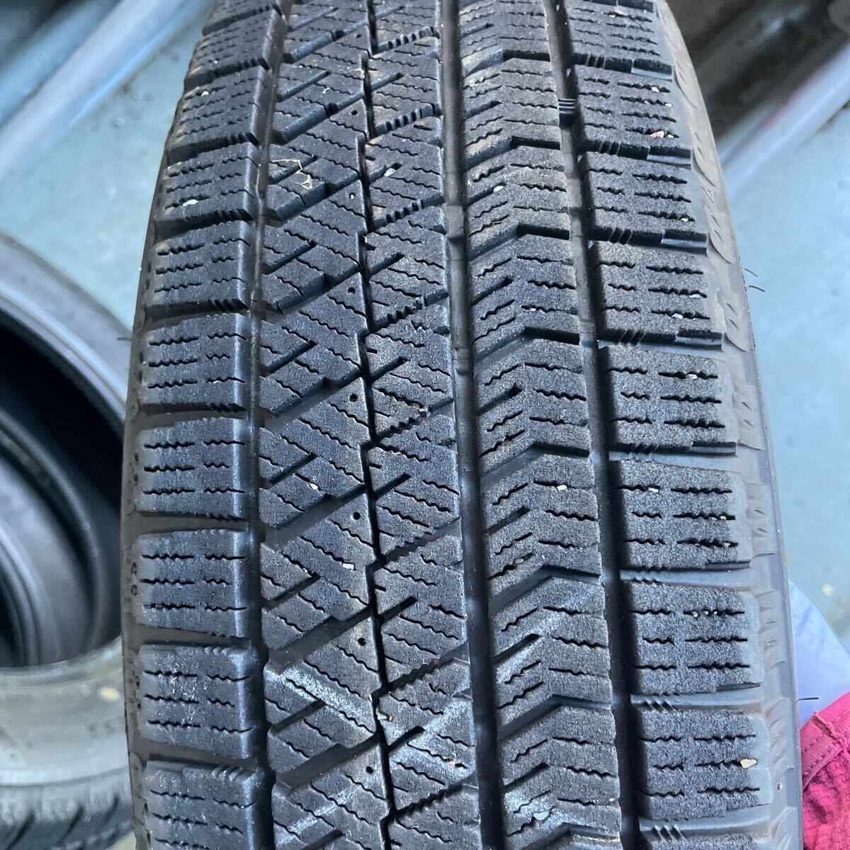 155/65R14 BRIDGESTONE ブリザックVRX 中古スタッドレスタイヤ４本セット　2019年製　送料無料_画像6