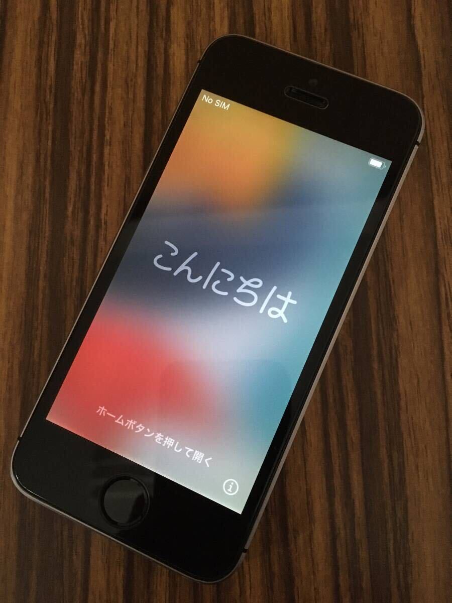  格安売切り♪♪ iPhone SE 第1世代 スペースグレイ 64GB バッテリー87% SIMフリー クリックポスト発送 ¥185-_画像4