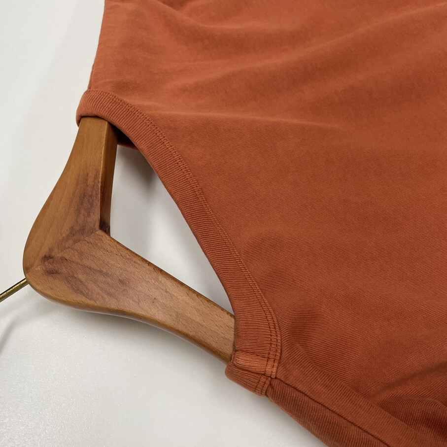 未使用品 /M/ FRUIT OF THE LOOM オレンジ 半袖Tシャツ カジュアル タグメンズレディース トップス サークルロゴ上品 フルーツオブザルーム