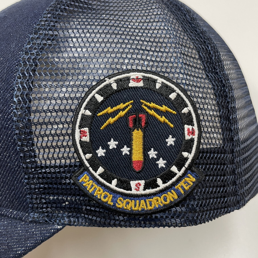 AVIREX ネイビー メッシュキャップ 刺繍メンズ ミリタリーワッペン カジュアル アウトドア キャンプ U.S NAVY アビレックス アヴィレックス