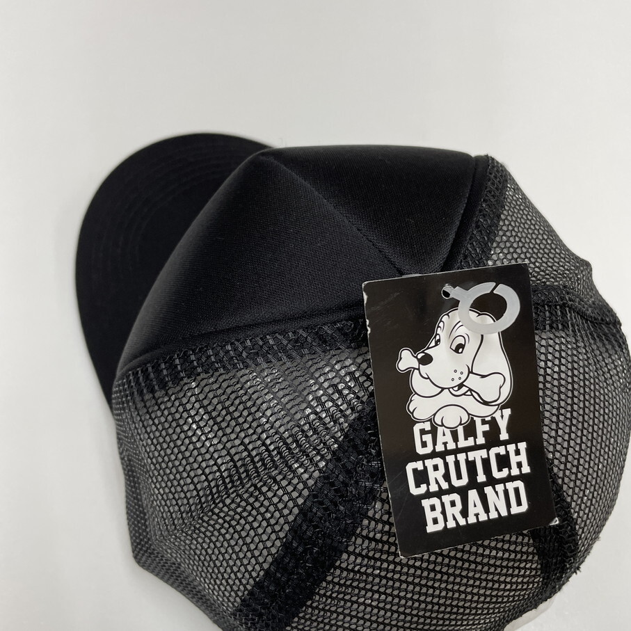 未使用品 GALFY ブラック メッシュキャップ メンズレディースカジュアルアメカジアウトドアゴルフ タグ 犬ホワイトプリントロゴ ガルフィー