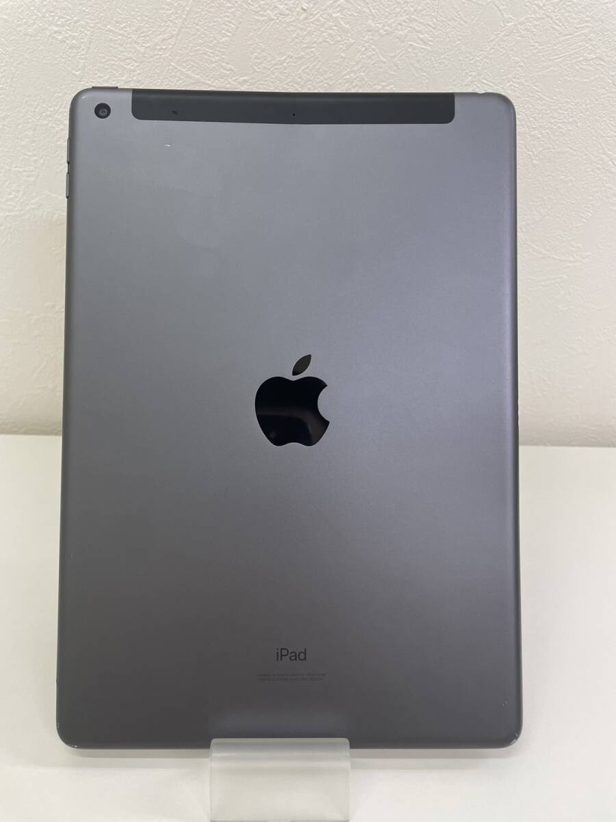 【ジャンク】iPad7 セルラー 黒 32GB au A2198 MW6A2J/A 液晶シミ・フレームに歪みあり【1円スタート】の画像3