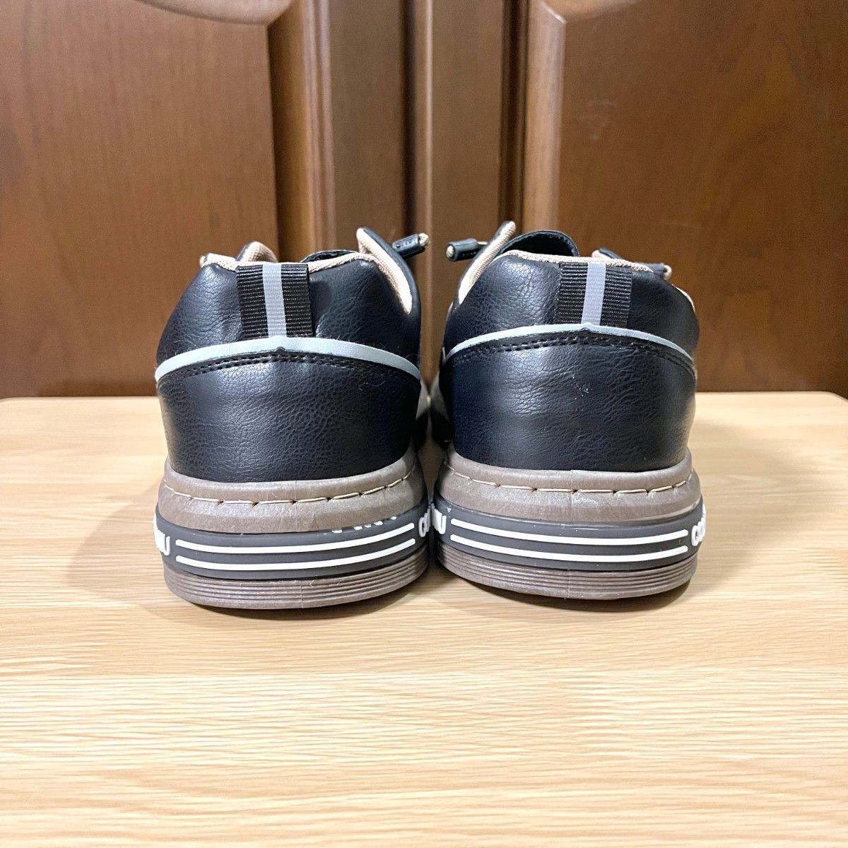 スニーカー メンズ PUレザー フェイクレザー 革靴 カジュアル 歩きやすい ブラック 26.0_画像9