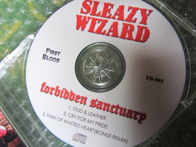 SLEAZY WIZARD(スレイジー・ウィザード)『FORBIDDEN SANCTUARY』★ジャパメタ★パワーメタル_画像3