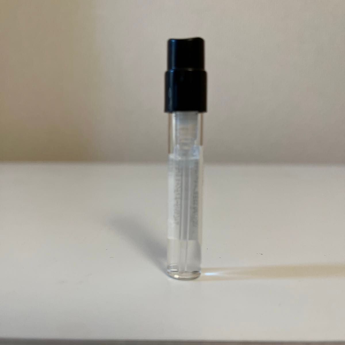 アリアナグランデスウィートライクキャンディオードパルファム　1.5ml