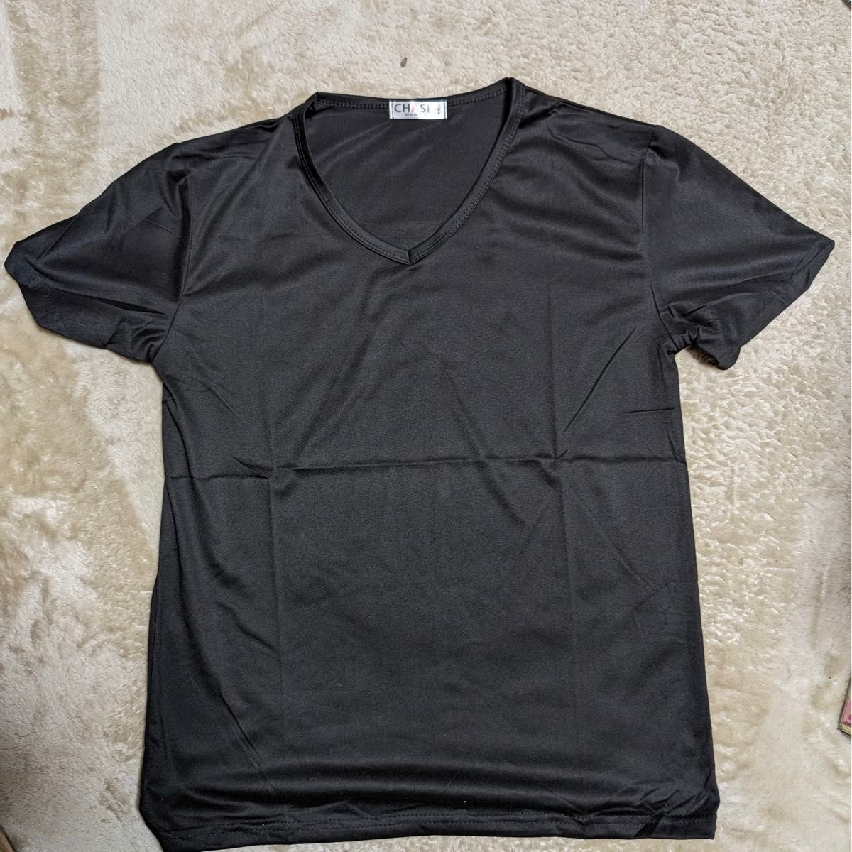 半袖 カットソー 黒 Tシャツ Vネック きれいめ シンプル