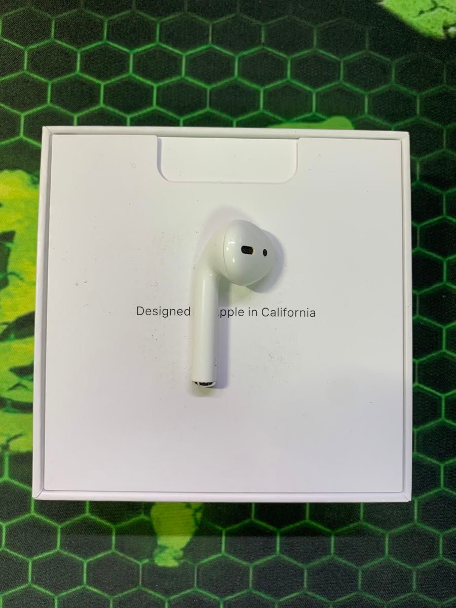 Apple AirPods 第二世代　左側　左耳　左耳
