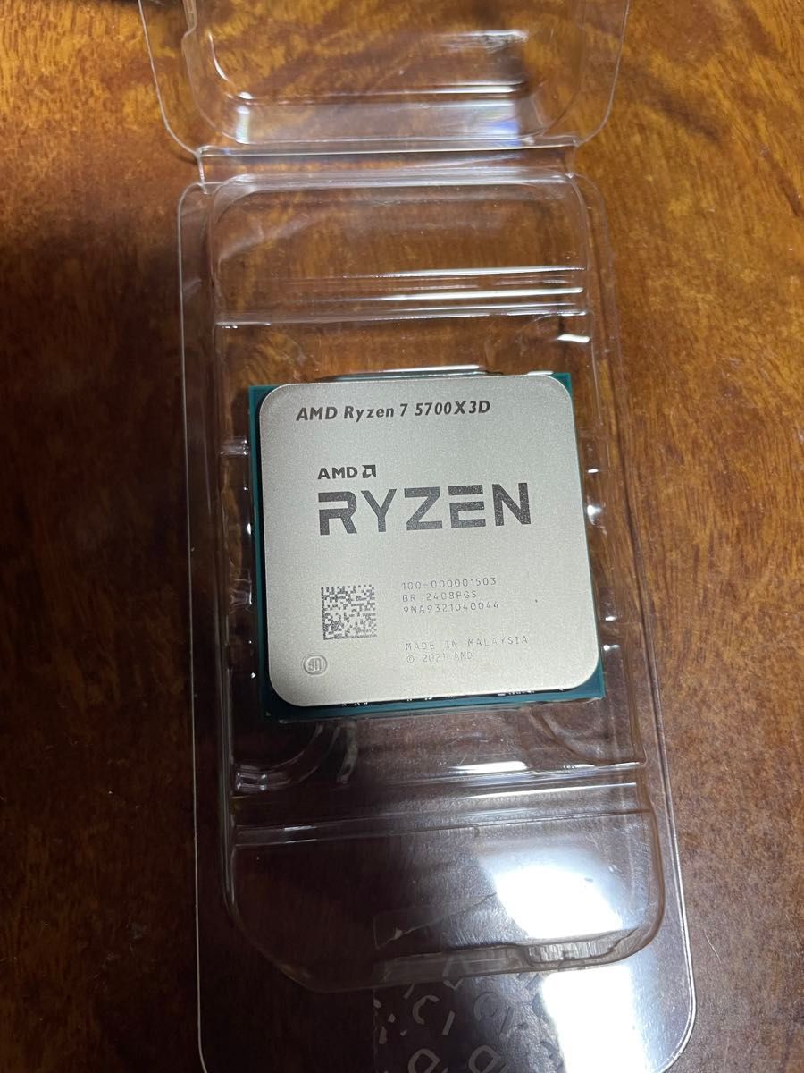 AMD Ryzen 5700X3D バルク品　新品　未使用