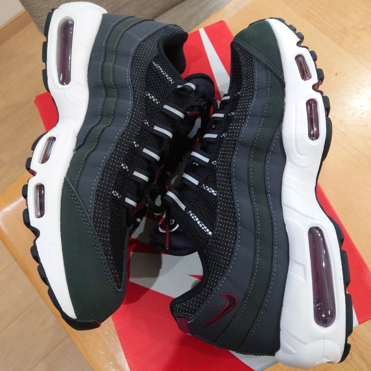 Nike Air Max 95 Essential 28.0cm 別注カラー 美品