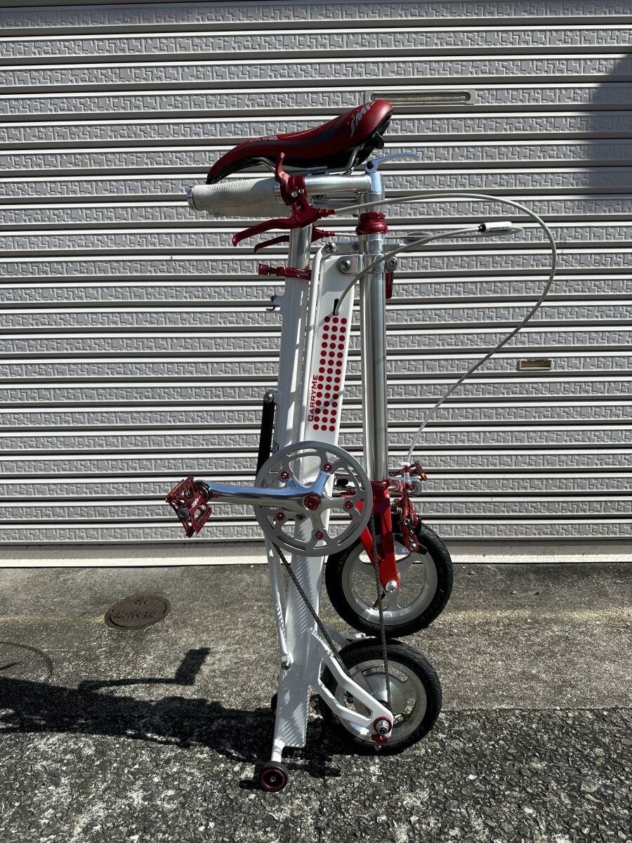 【中古美品】CarryMe キャリーミー 8インチ 折り畳み自転車 パシフィック PACIFIC ※カスタム多数　約8.5kg_画像2