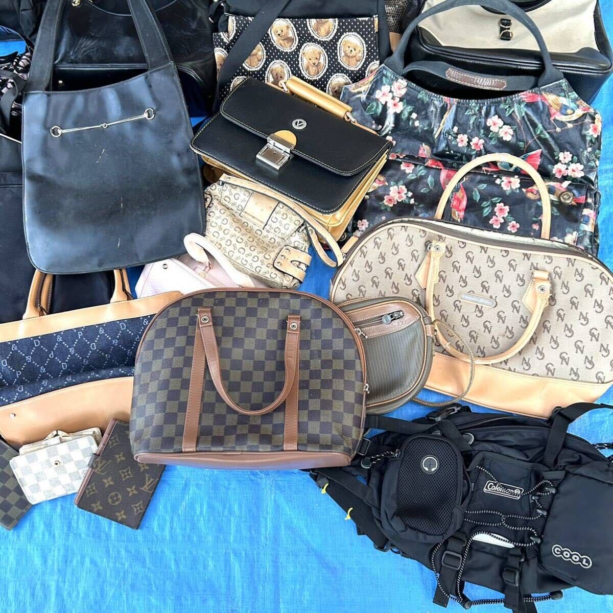 26【1円スタート】ブランドバッグ 財布 30点まとめ売り GUCCI グッチ VALENTINO ヴァレンティノ ハンドバッグ トートバッグ 他_画像5