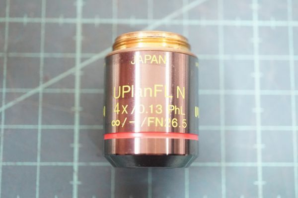 [NZ][E4049960] OLYMPUS オリンパス UPlanFLN 4x/0.13 PhL ∞/-/FN26.5 顕微鏡用 対物レンズ_画像4