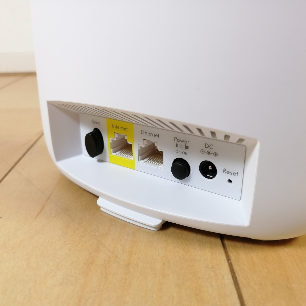 NETGEAR　Orbi Micro　トライバンドWiFiルーター　MicroメッシュWi-Fi システム AC2200　RBR20+RBS20 2台セット　動作確認済!!_画像4