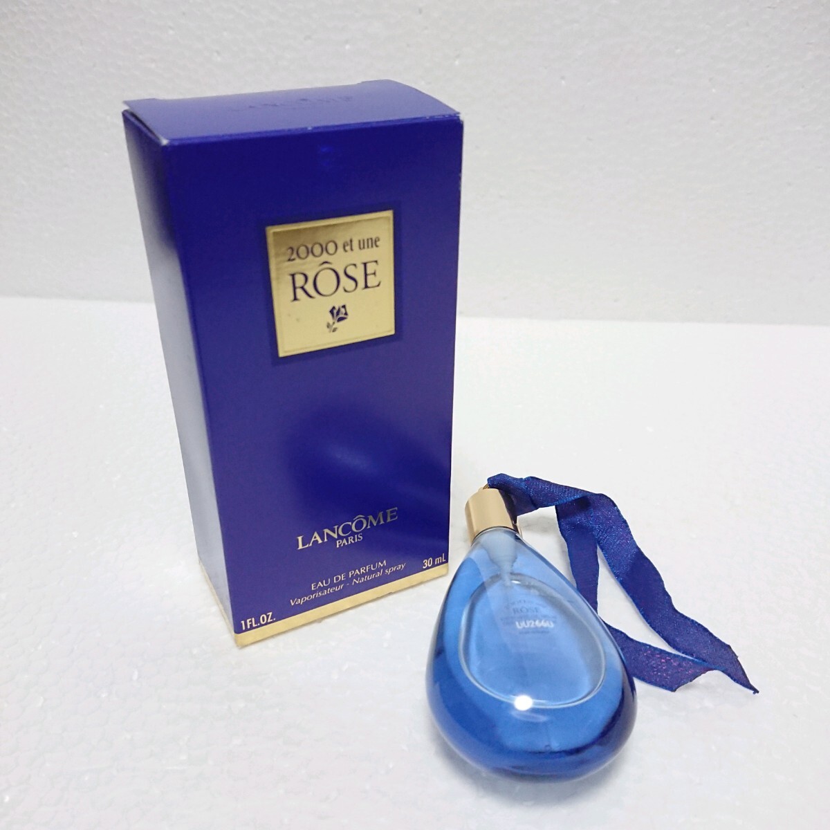 ランコム ドゥ ミル ローズ EDP 30ml LANCOME 2000 et une ROSE ドゥー ミル ローズ 送料無料_画像3