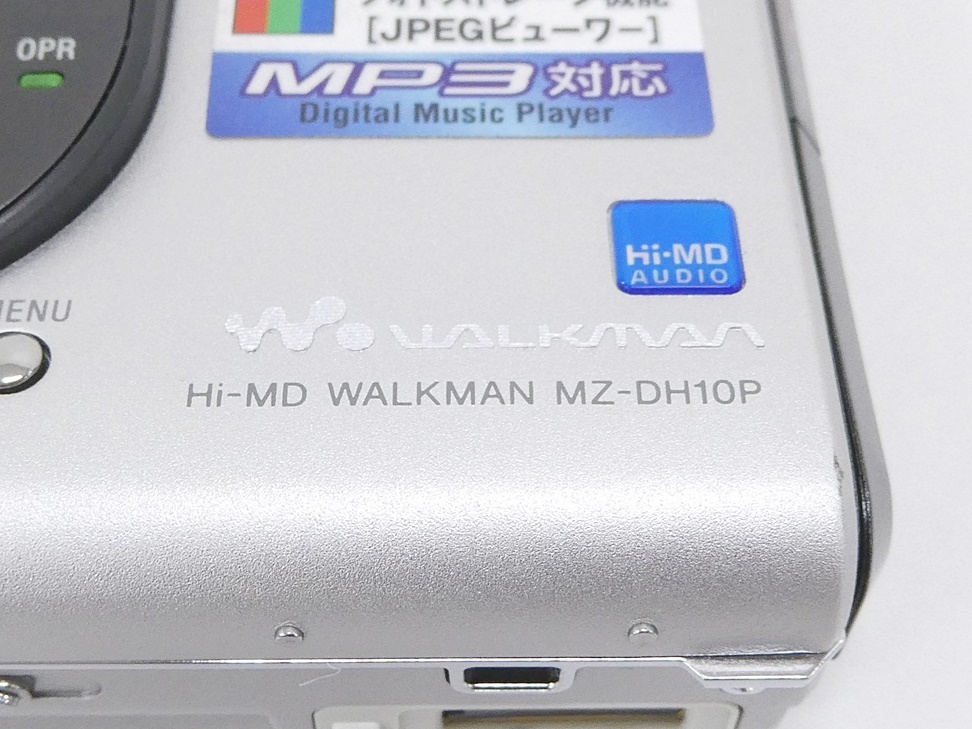 01 07-595136-10 [Y] SONY Sony Hi-MD Walkman Walkman MZ-DH10P portable MD player camera installing rare .07