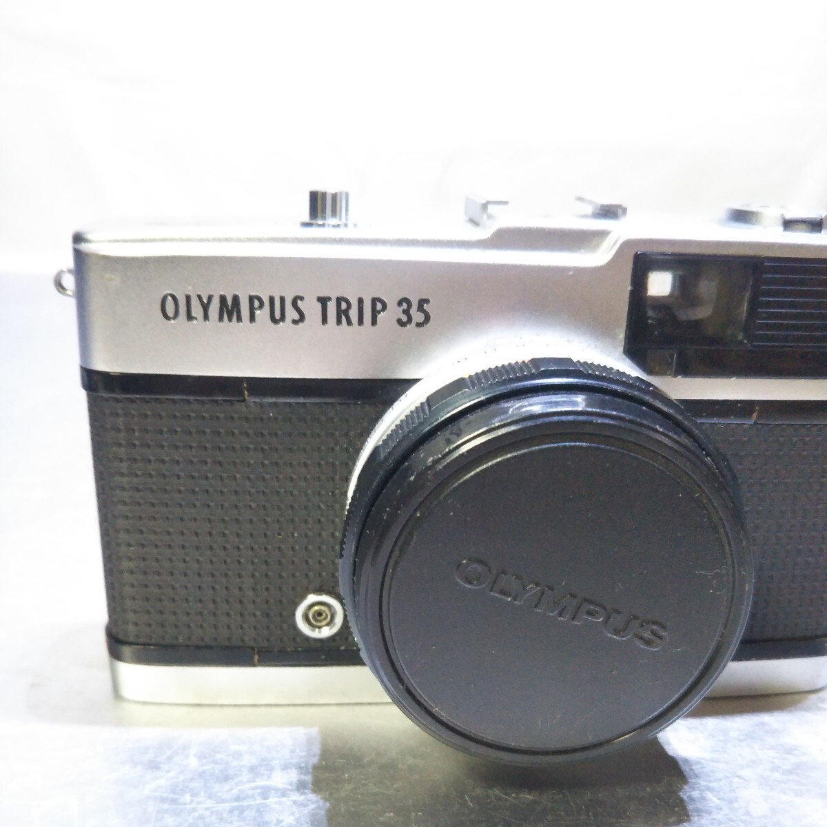 送料無料(４M1137)オリンパス Olympus Trip 35 フィルムカメラ 