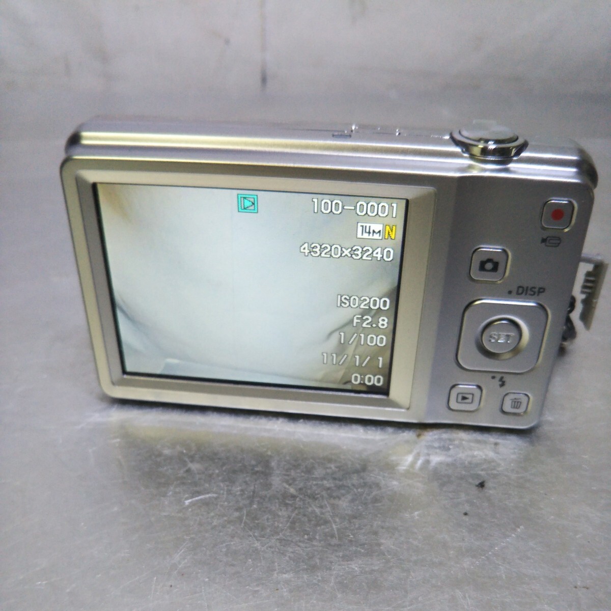 送料無料(4M1204)CASIO　カシオ デジカメ　カメラ　EX-Z88_画像4