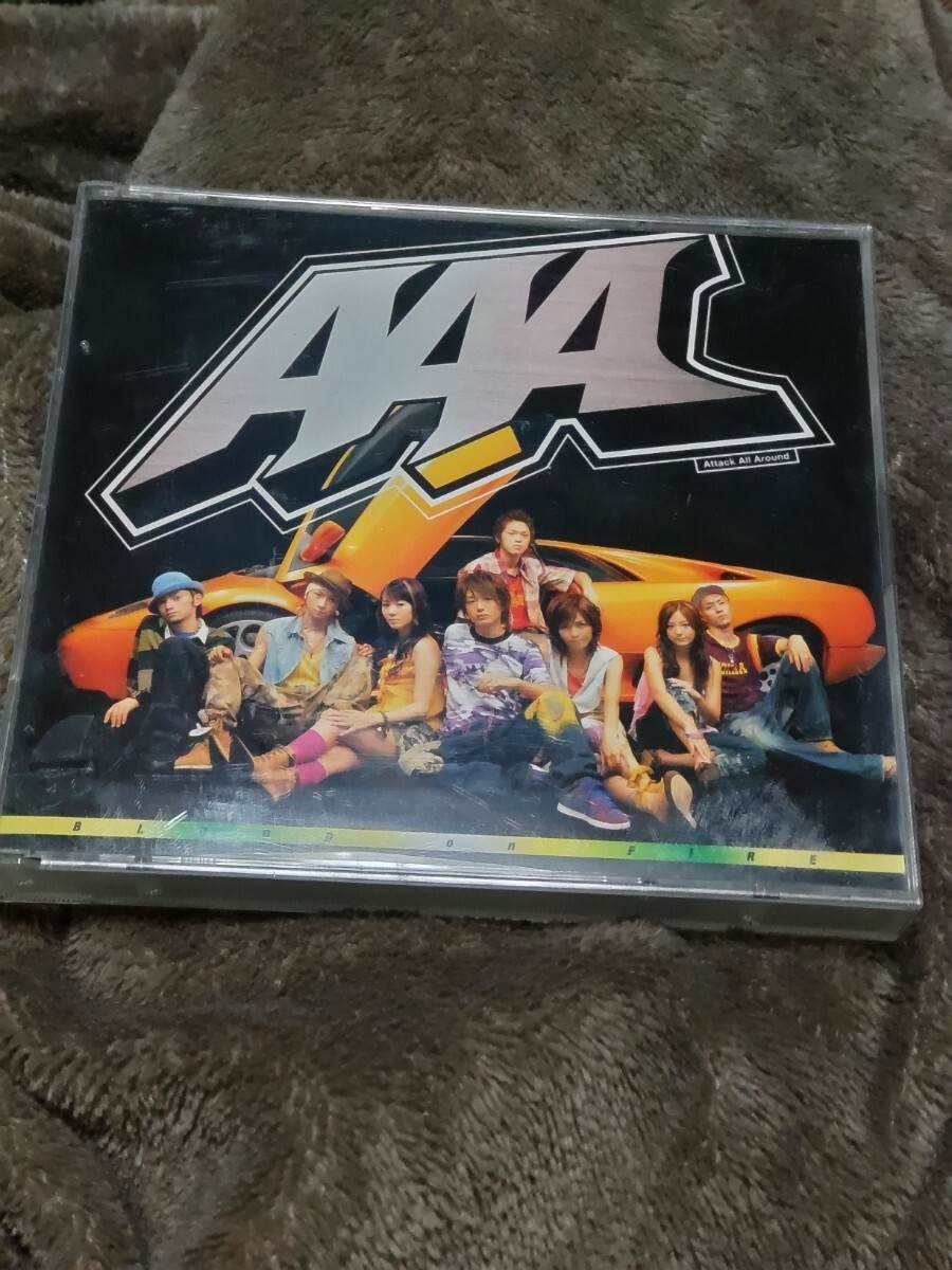 AAA BLOODonFIRE　シングル　中古_画像1