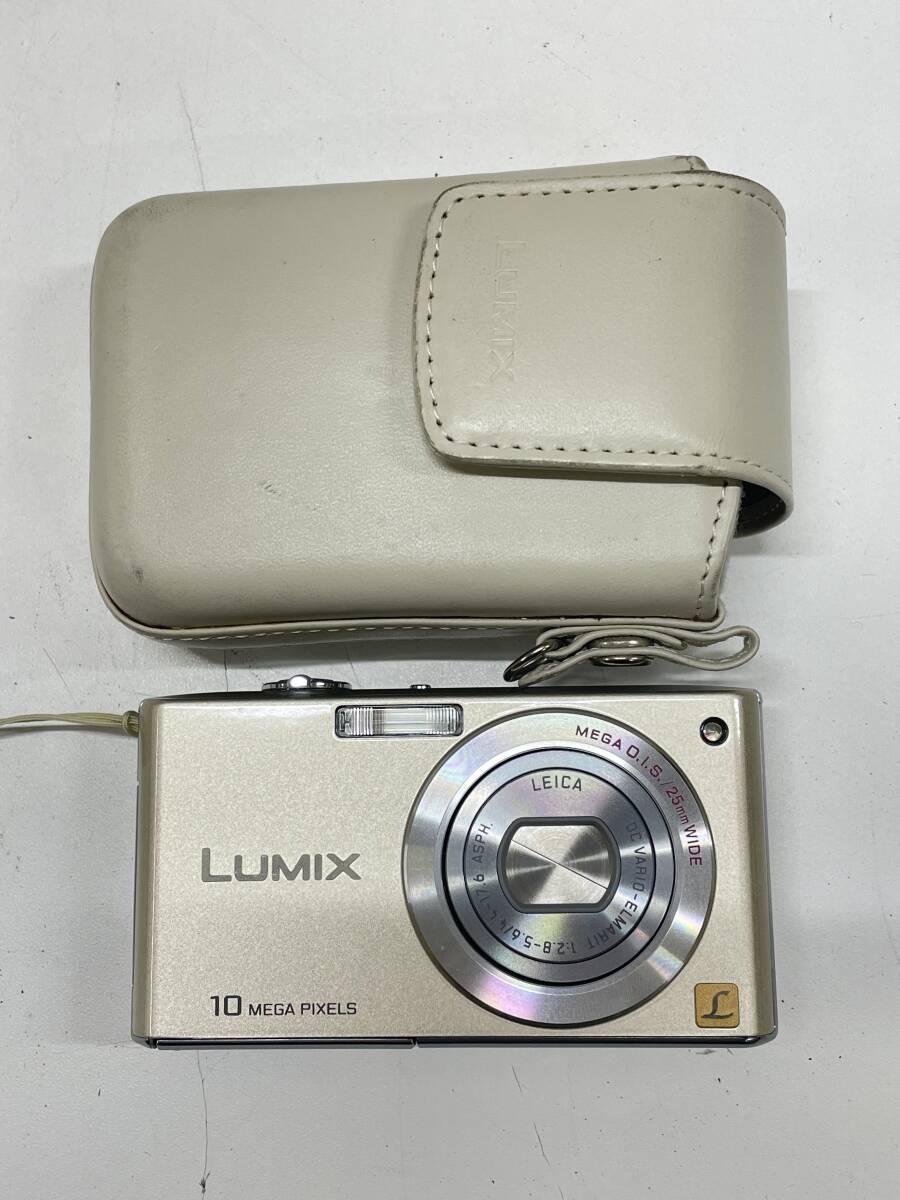 ★コレクター必見 Panasonic LUMIX DMC-FX35 パナソニック デジカメ コンパクトカメラ 動作未確認 カメラ コレクション M124_画像1