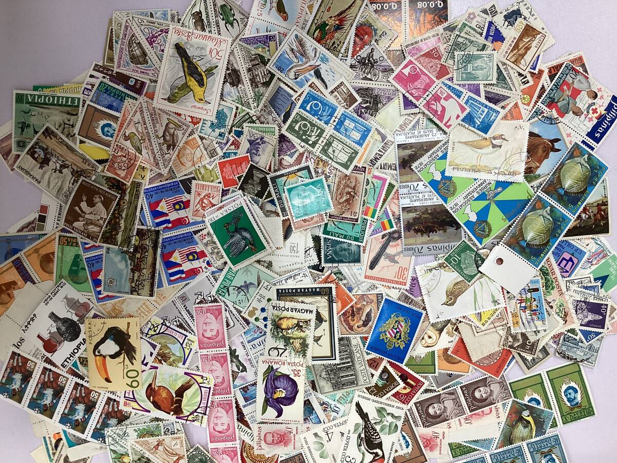 ★外国の切手★ 海外切手シート 海外切手 消印付き 消印なし 趣味 収集 コレクション 大量切手 1円スタート♪♪の画像2