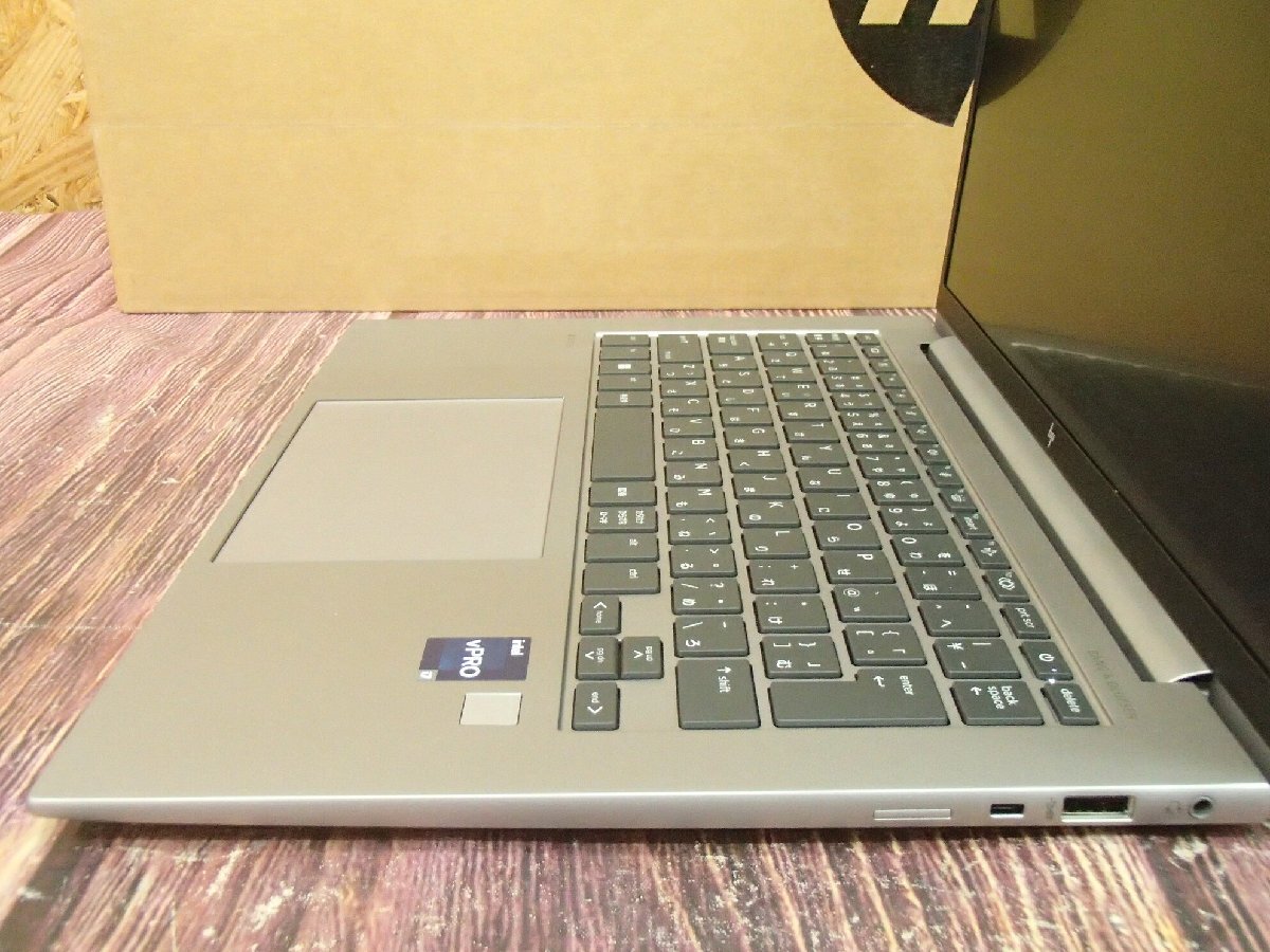 ワークステーション HP ZBook Firefly 14inch G10 展示美品 Core i7-1365U メモリ32GB SSD1TB 14型WUXGA RTX A500搭載_画像7