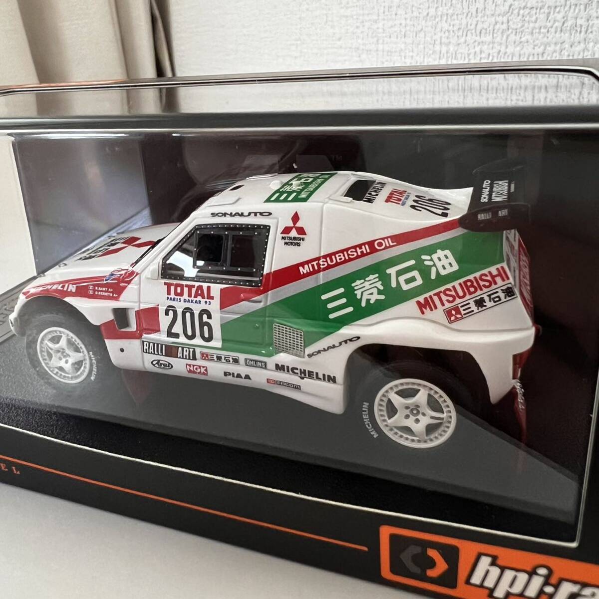 未使用 HPI Mitsubishi Pajero (#206) 1993 Paris-Dakar 8879 ミニカー 1/43スケール_画像4