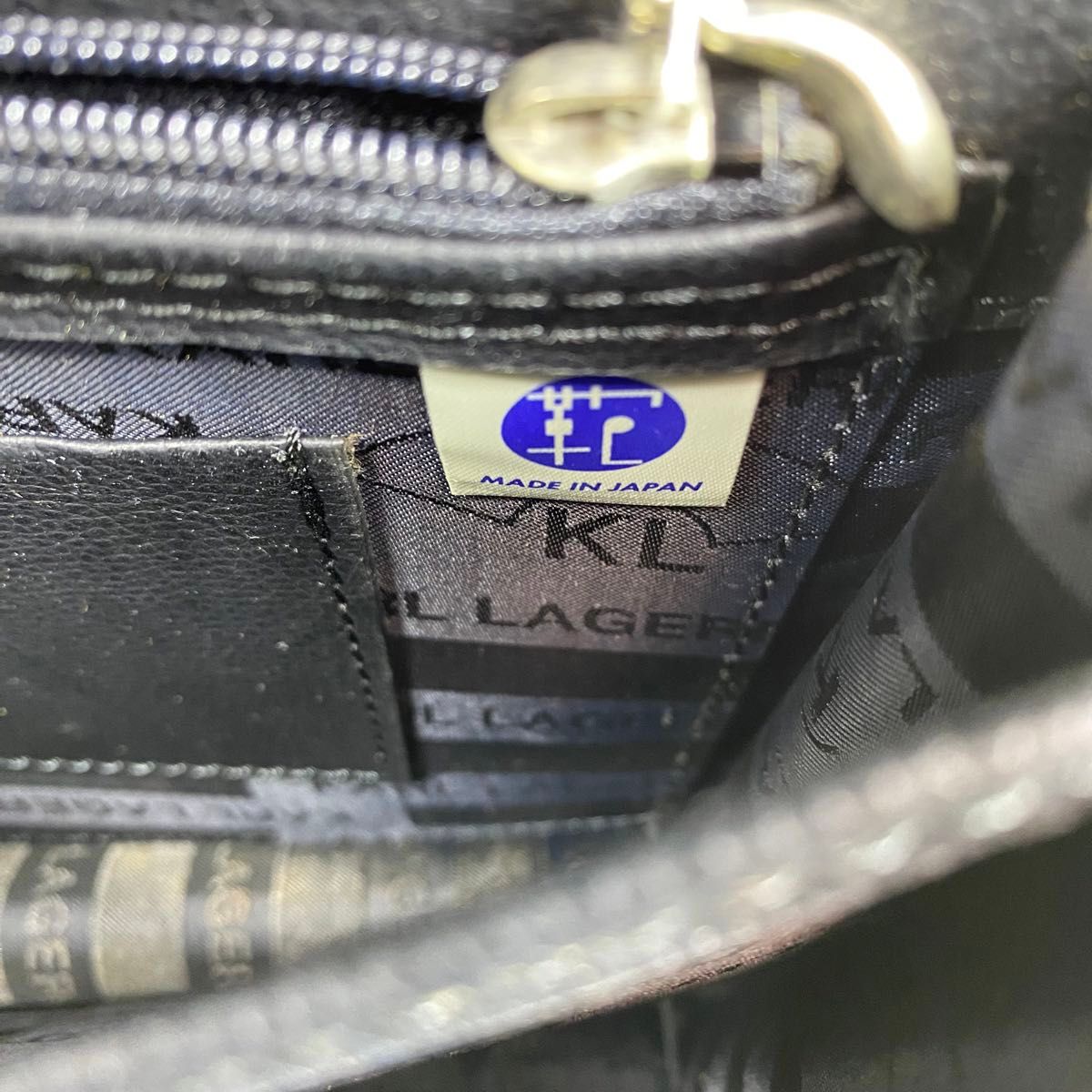 極美品 KARL LAGERFELD カールラガーフェルド クラッチバッグ 黒 極美品 KARL LAGERFELD カールラガーフェルド クラッチバッグ 黒