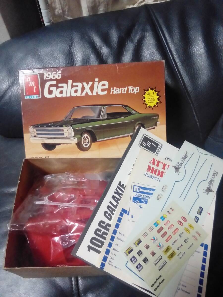 amt　1/25　Galaxie Hard Top　ギャラクシー　ハード　トップ　1966　《未組立》_画像2