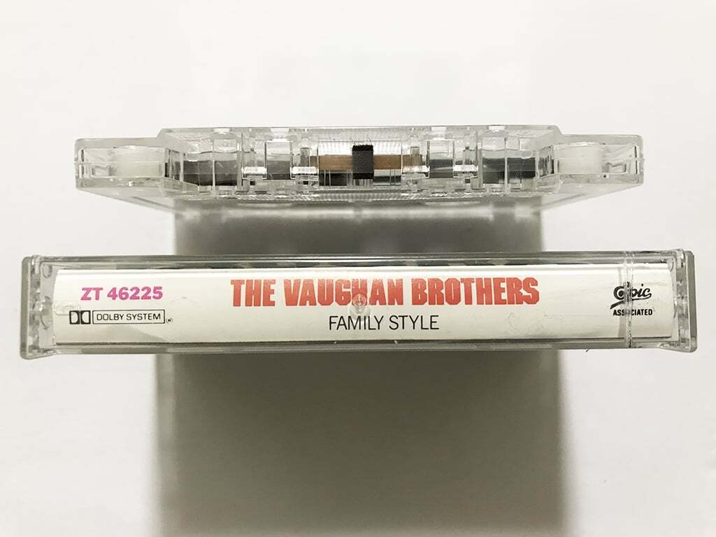 # cassette tape #vo-n* Brothers Vaughan Brothers[Family Style] Steve .-* Ray *vo-n. work #8ps.@ till postage 185 jpy 