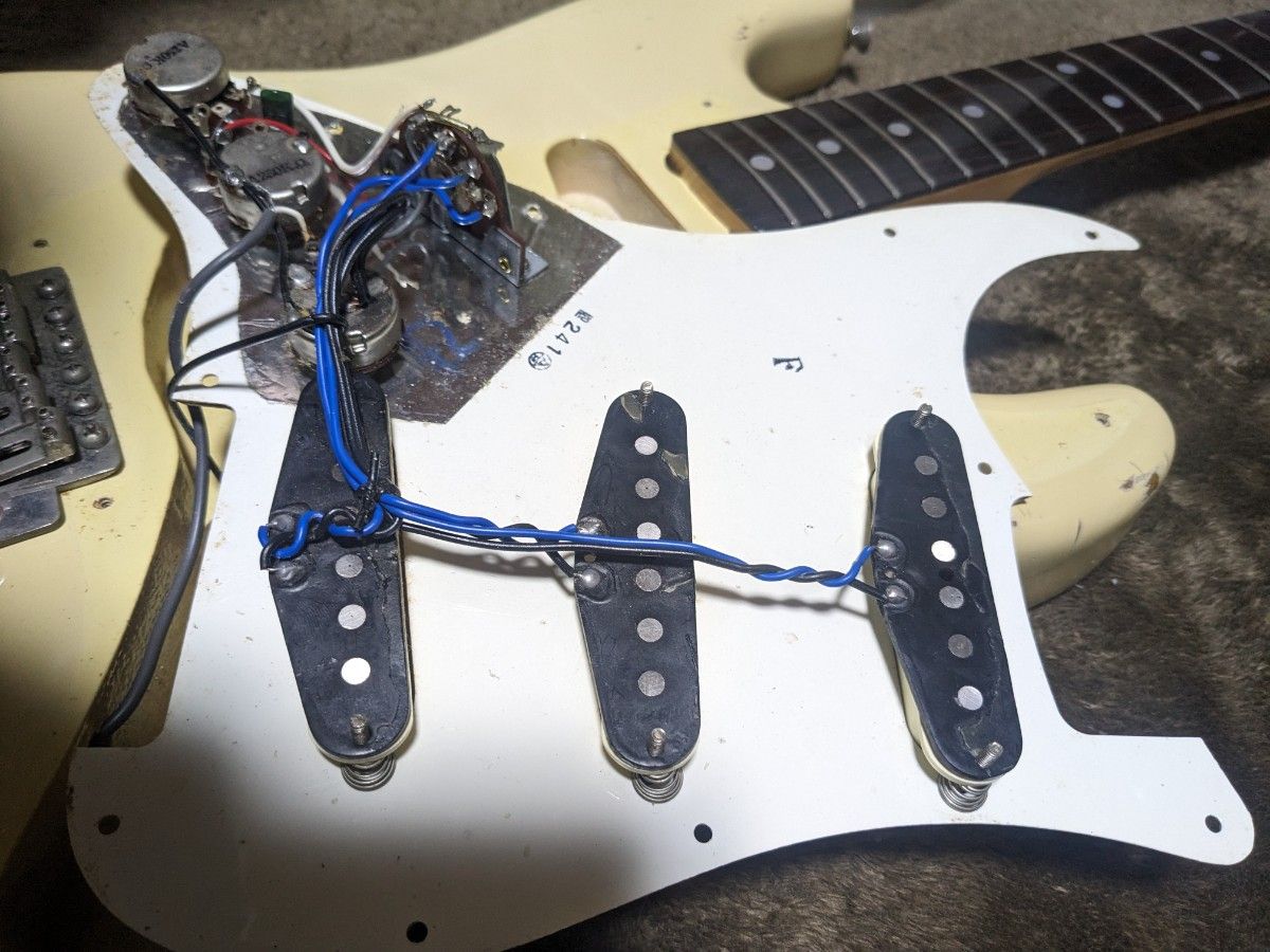 FERNANDES FST-50 1978年 石ロゴ TOKAI製 フェルナンデス FERNANDES FST-50 1978年 石ロゴ TOKAI製 フェルナンデス