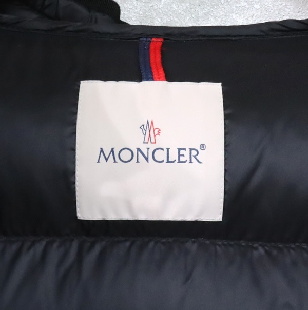 【広尾店】モンクレール MONCLER ダウンジャケット バネック BANNEC レディース サイズ1 黒 【13936】_画像5