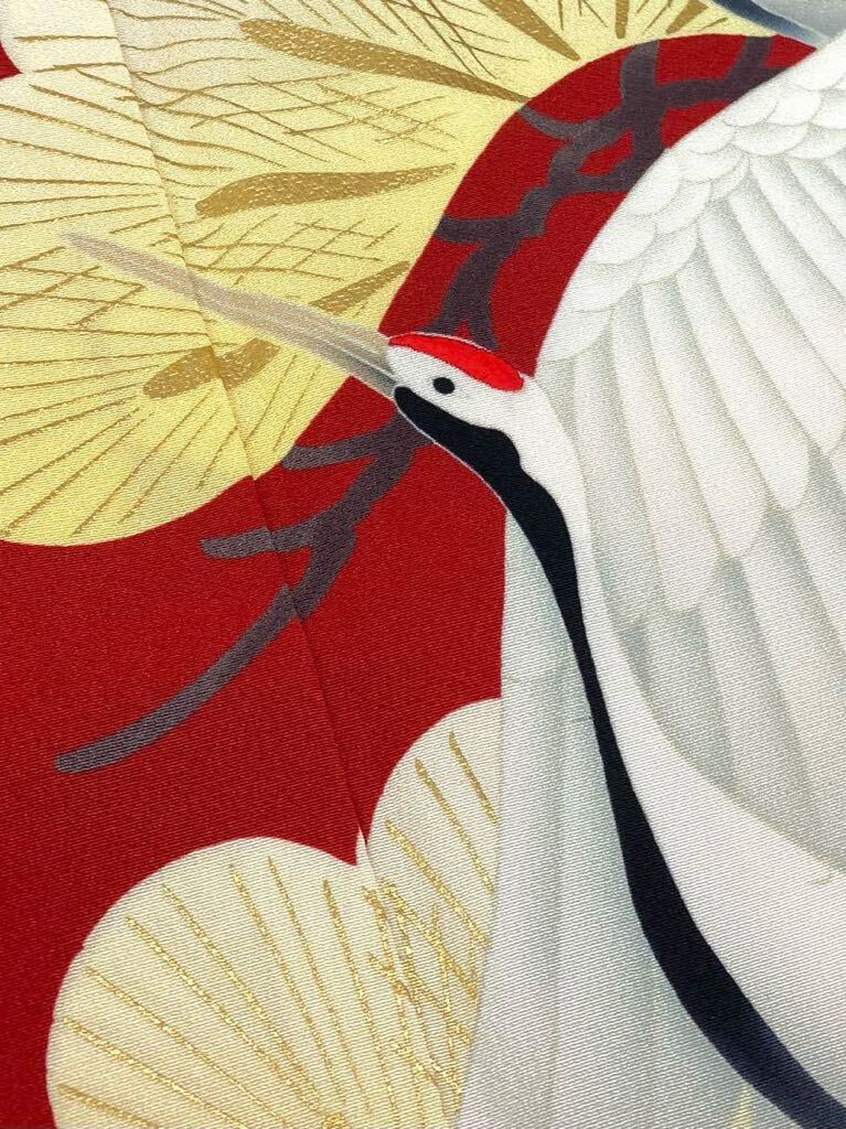  long-sleeved kimono crane. map embroidery gold paint crepe-de-chine pine silk . color guard has processed 