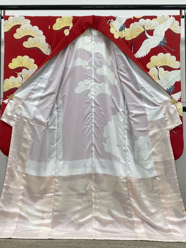  long-sleeved kimono crane. map embroidery gold paint crepe-de-chine pine silk . color guard has processed 