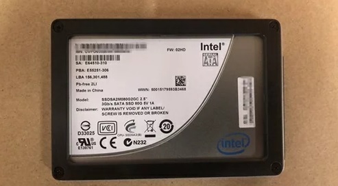 中古・動作確認済 intel 2.5インチ SSDSA2M080G2GC 3GB/S SATA SSD 80GB メール便送料無料_画像1