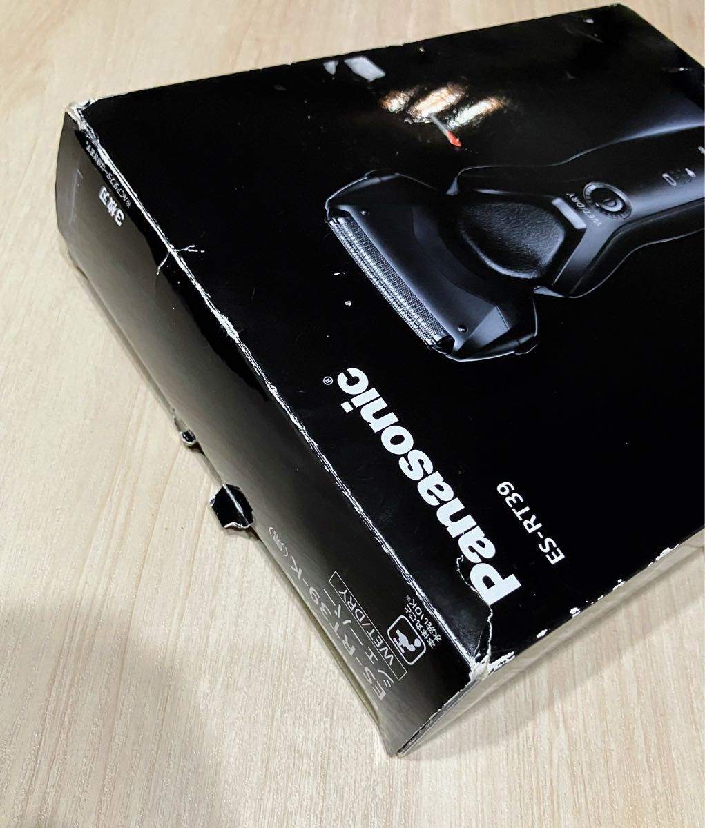 【新品】 Panasonic　メンズシェーバー 3枚刃　ES-RT39-K　黒