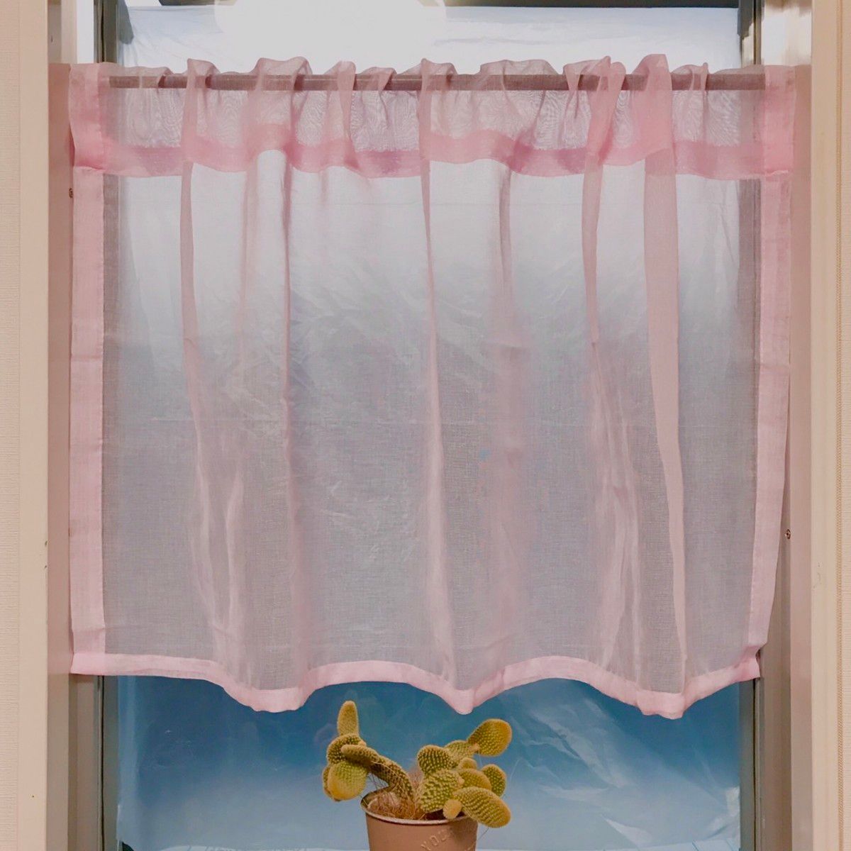 カフェカーテン シンプル ピンク 1枚 幅100×丈55 のれん 小窓 遮光
