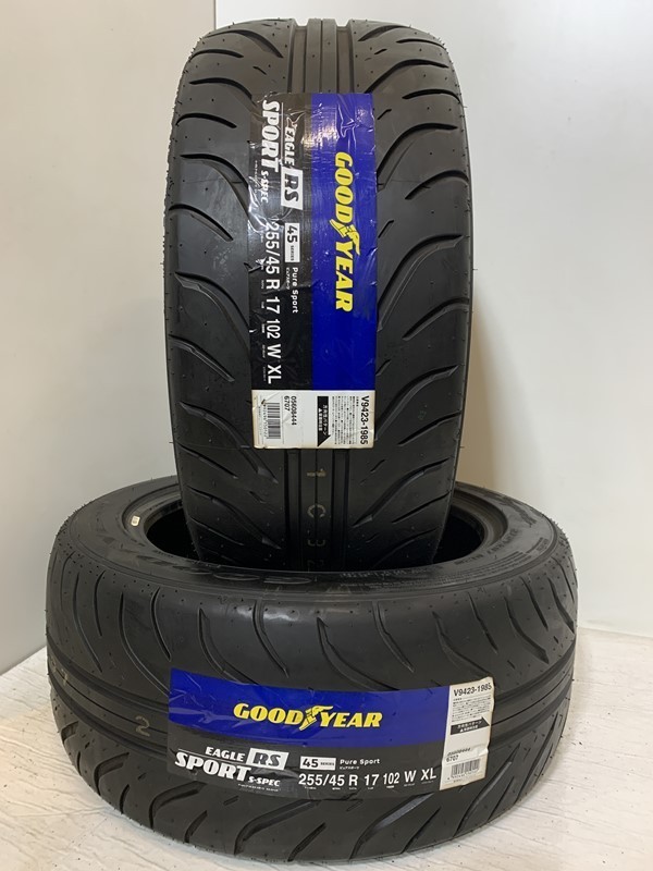 ＜送料 別＞未使用夏タイヤ ２本セット 255/45R17 102W XL(SGY103-22)GOODYEAR RS SPORT S-SPEC 2020年～2021年 255/45/17_画像1