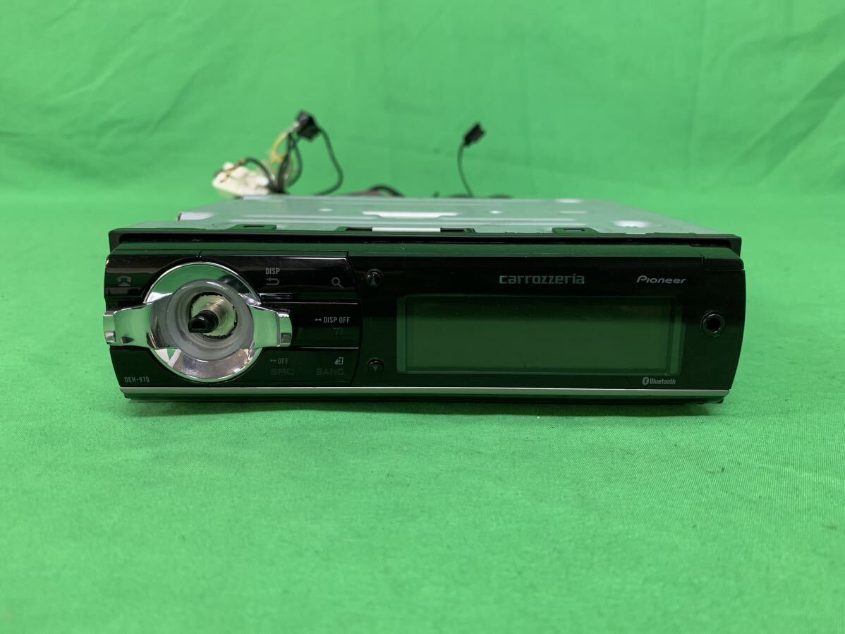 KQ231 中古 カロッツェリア carrozzeria オーディオ メインユニット DEH-970 CD/USB/Bluetooth/AUX/AM/FM 1DIN 音量調節部品欠品 動作保証 _画像1