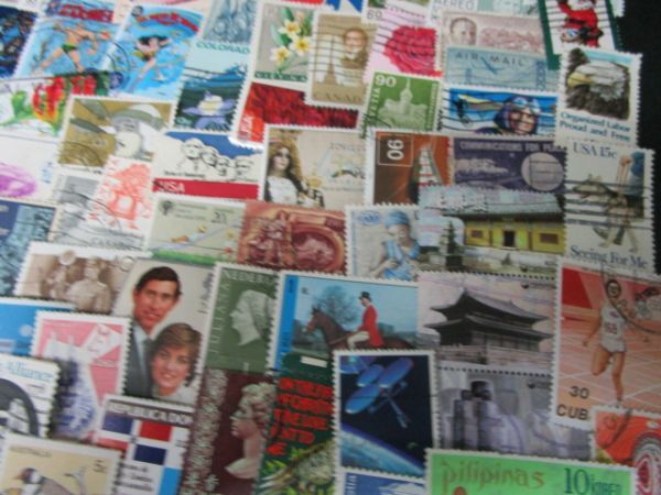 * used foreign stamp medium sized * large various approximately 200 sheets 