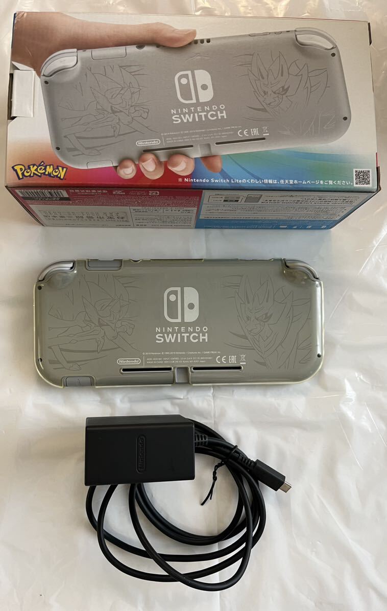 6392円 美品☆数回使用☆ニンテンドー・スイッチ・ライト 6392円 美品☆数回使用☆ニンテンドー・スイッチ・ライト