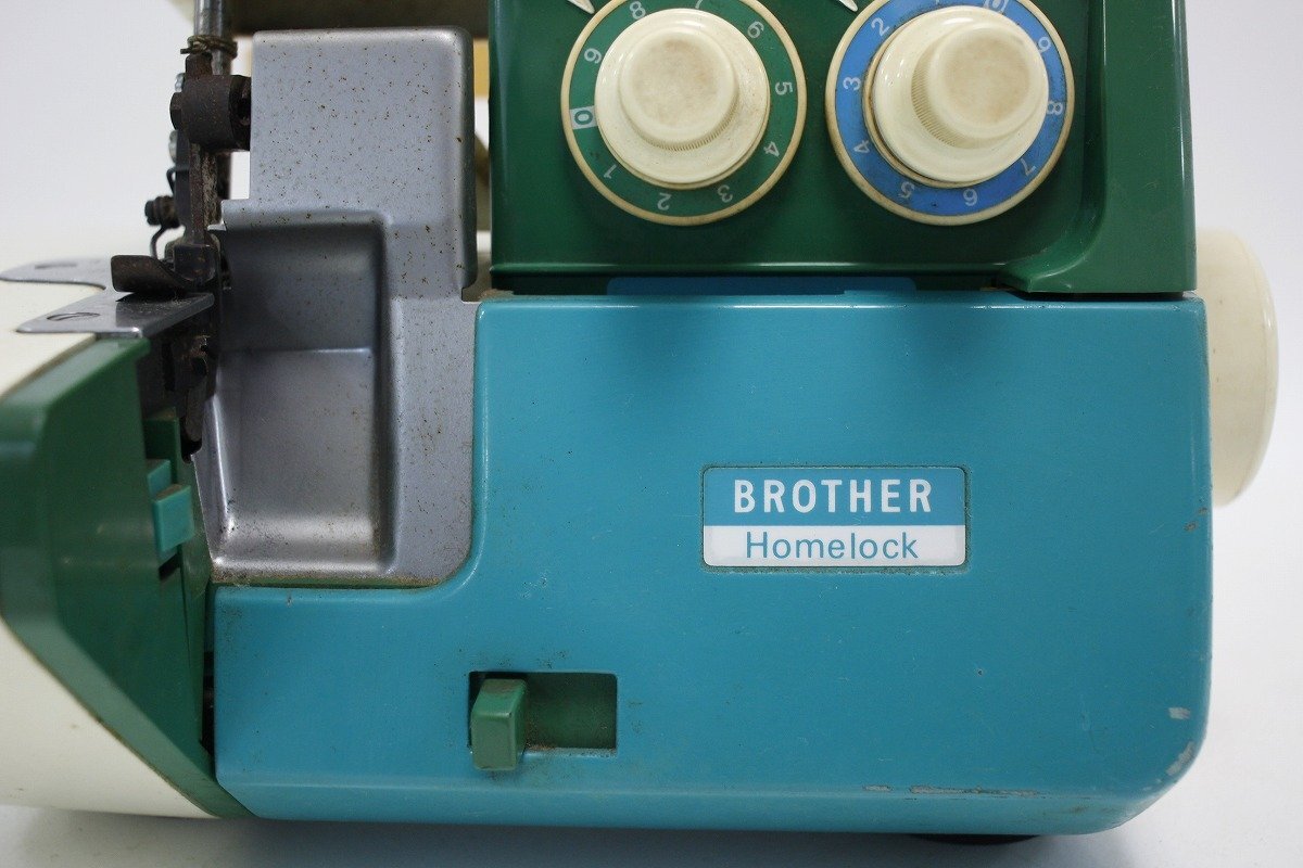 通電確認済み BROTHER ブラザー Homelock ホームロック TE4-B532 ロックミシン ジャンク 4-E044/1/160の画像6