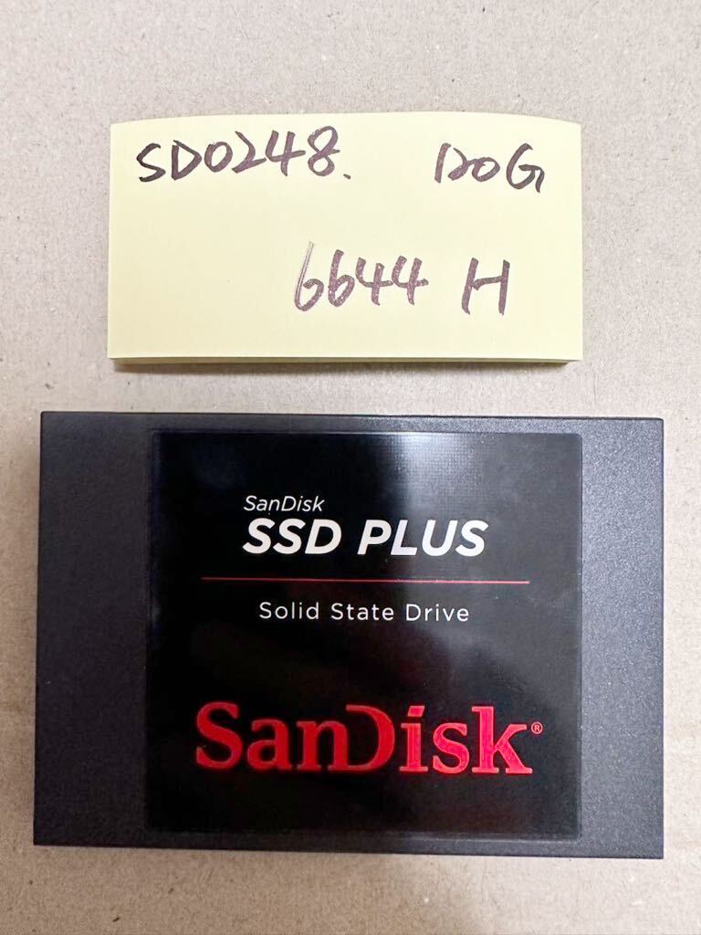 SD0248【中古動作品】SanDisk 120GB 内蔵 SSD /SATA 2.5インチ動作確認済み 使用時間6644H の画像1