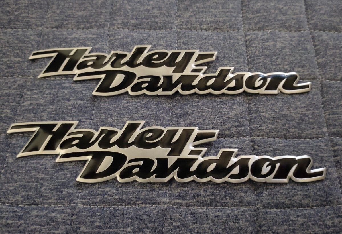 ハーレー Harley-Davidson アルミ メタル エンブレム ステッカー ダイナ ツーリング ツアラー スポスタ ソフテイル ブレイクアウト ２枚set_画像3